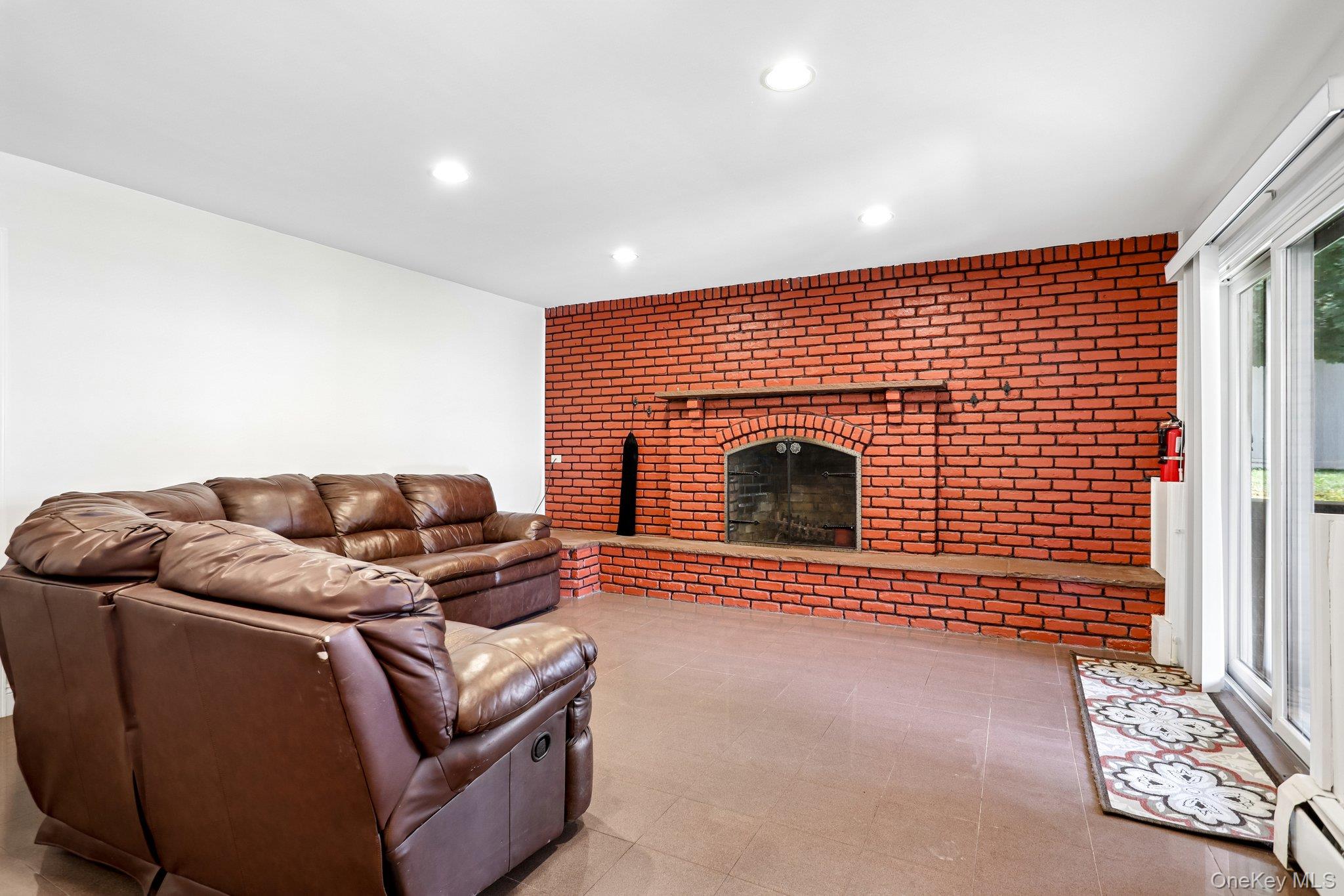 11 Harness Road