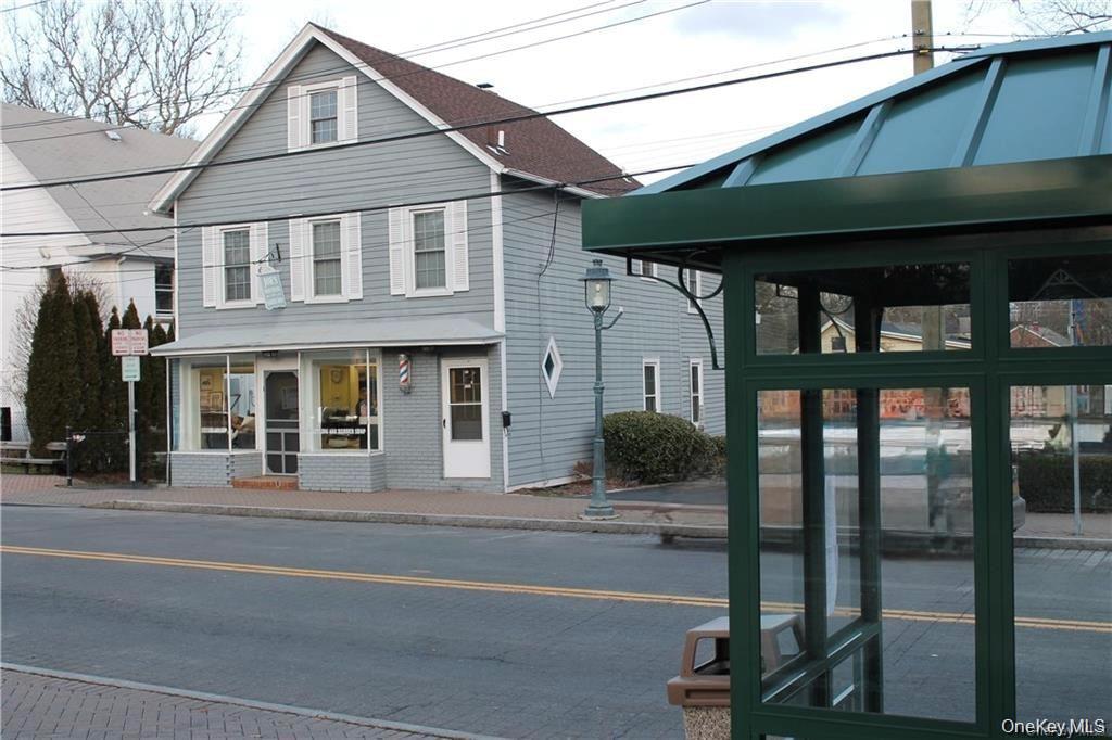 109 Main Street Unit: Rear entrance