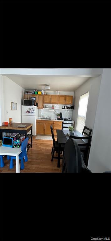 76 Benson Street Unit: 2