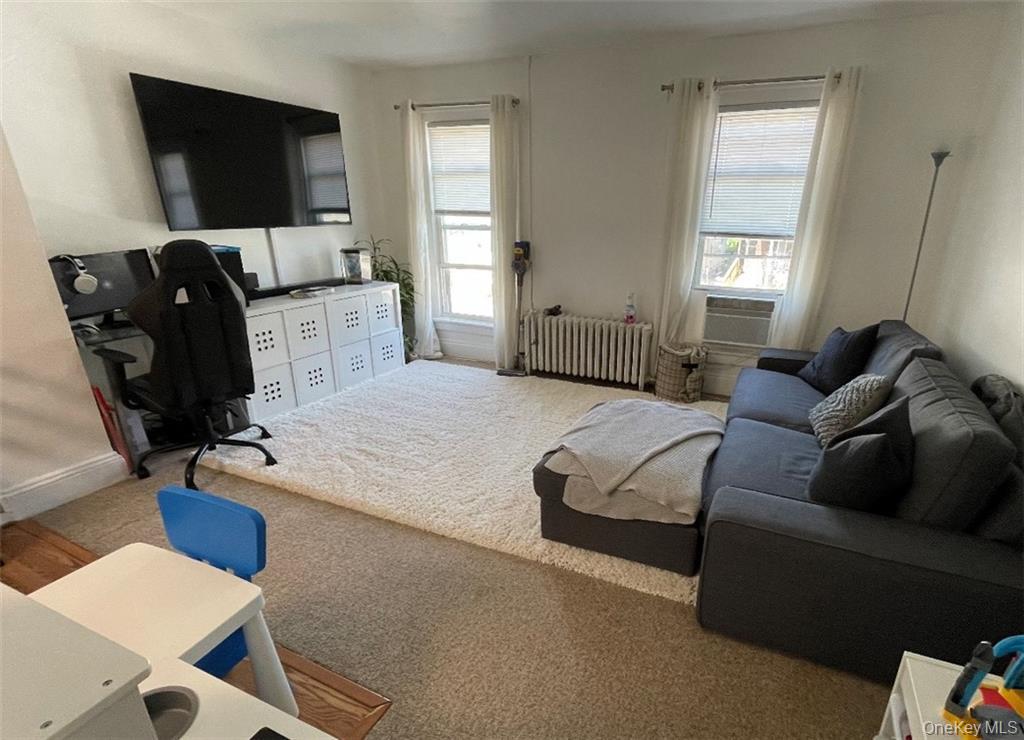 76 Benson Street Unit: 2
