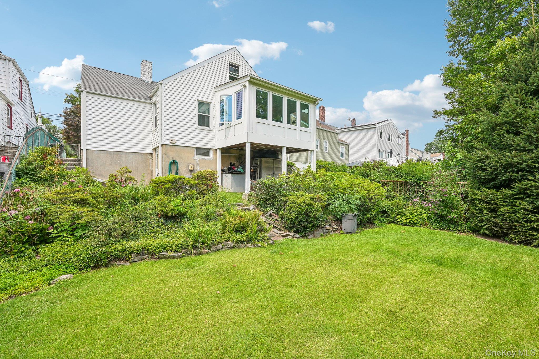 105 Hildreth Place