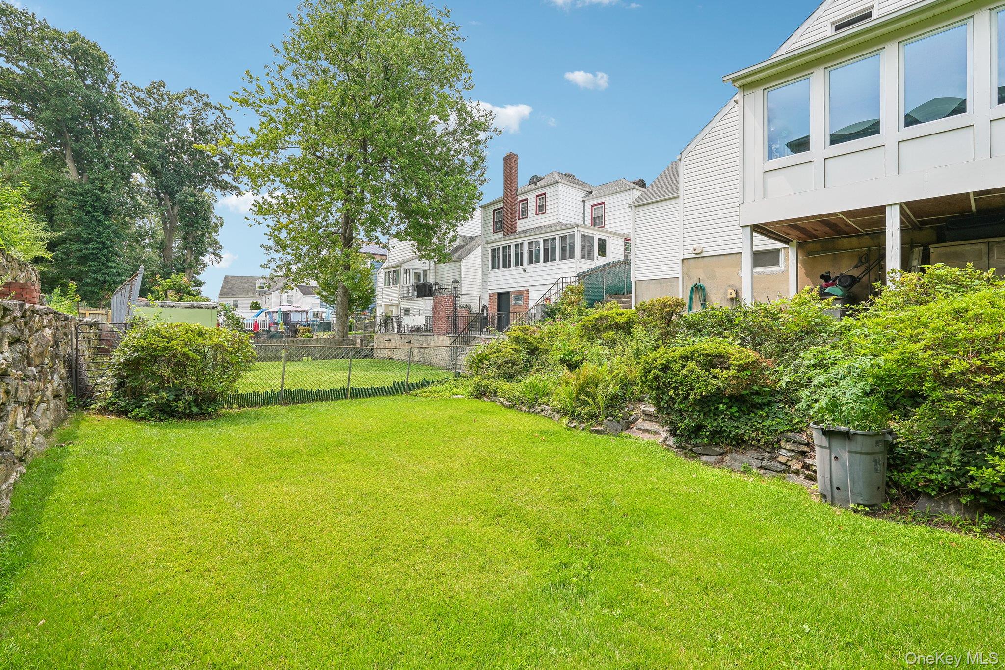 105 Hildreth Place
