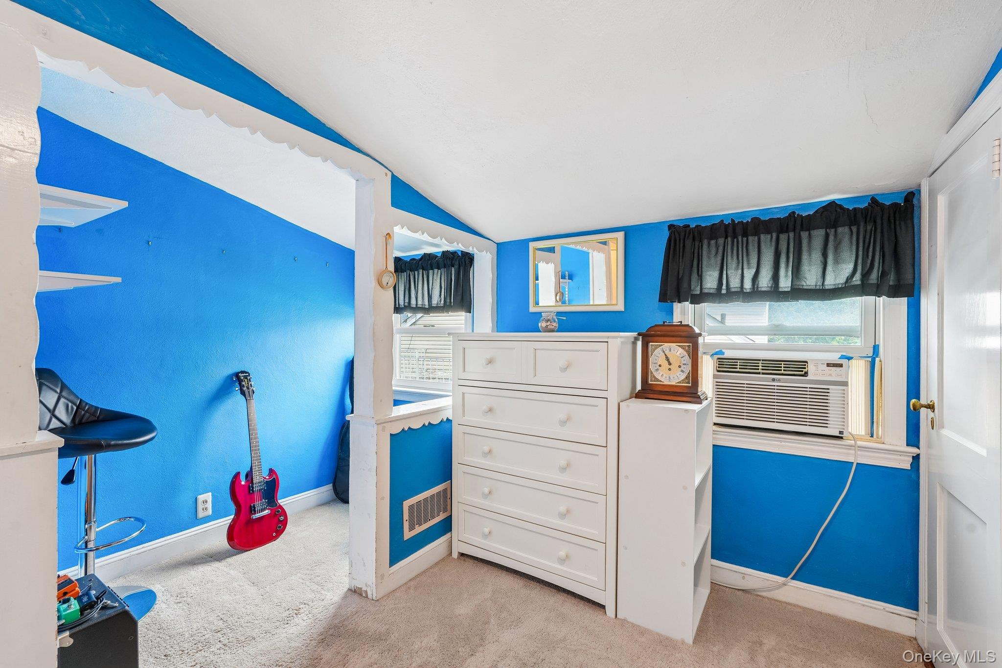 105 Hildreth Place
