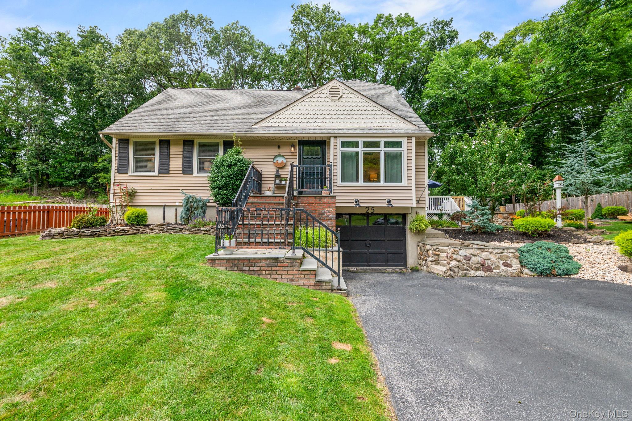 25 Birchwood Drive