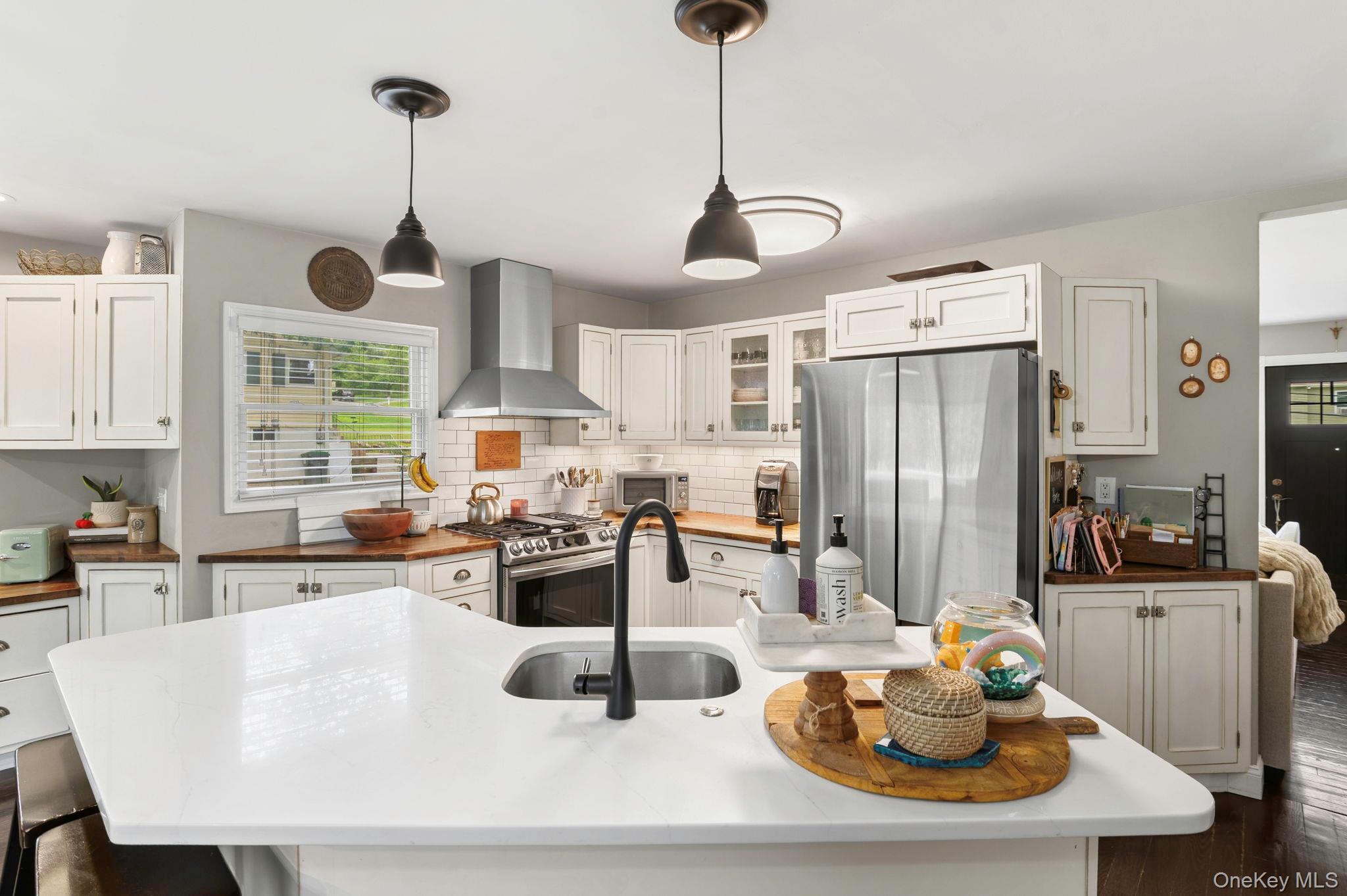 25 Birchwood Drive