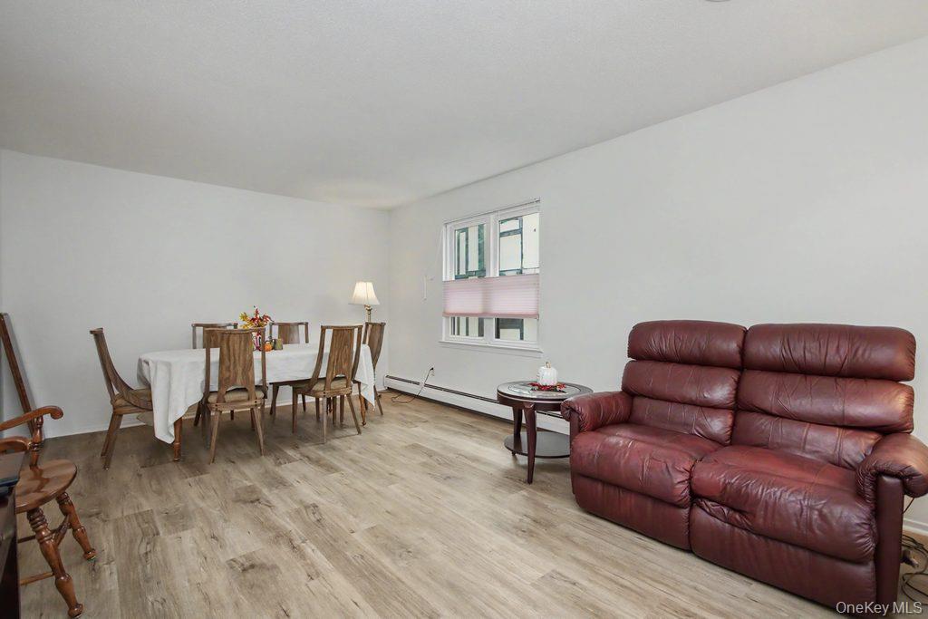 969 Sierra Vista Lane