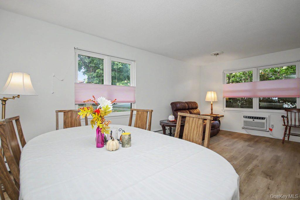 969 Sierra Vista Lane