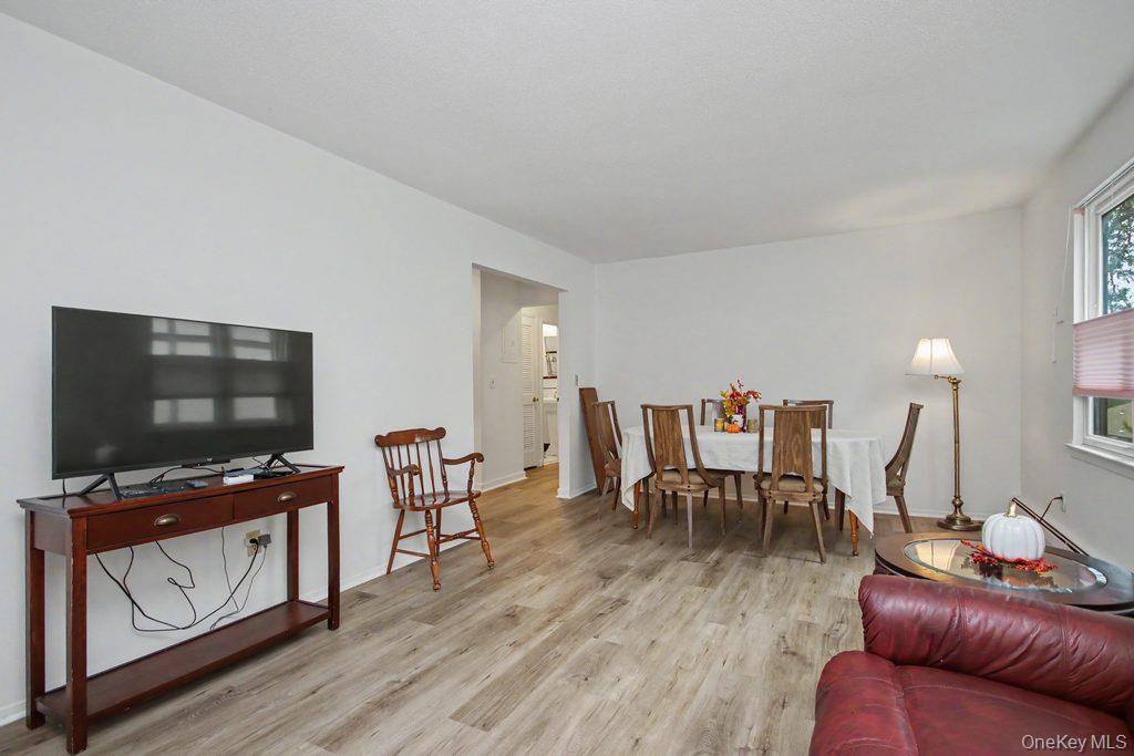 969 Sierra Vista Lane