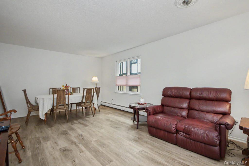 969 Sierra Vista Lane