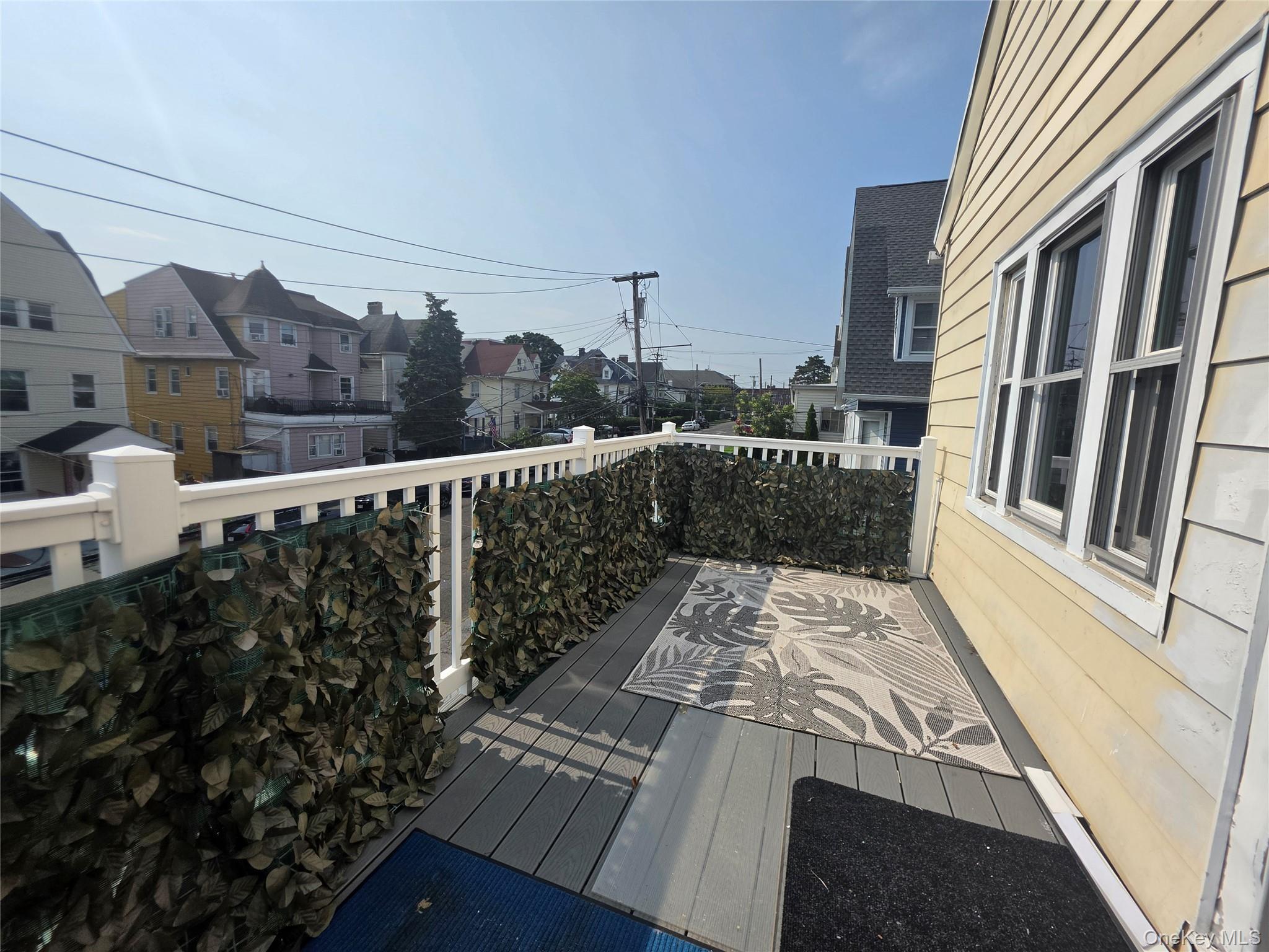 81 Waring Place Unit: Unit #2