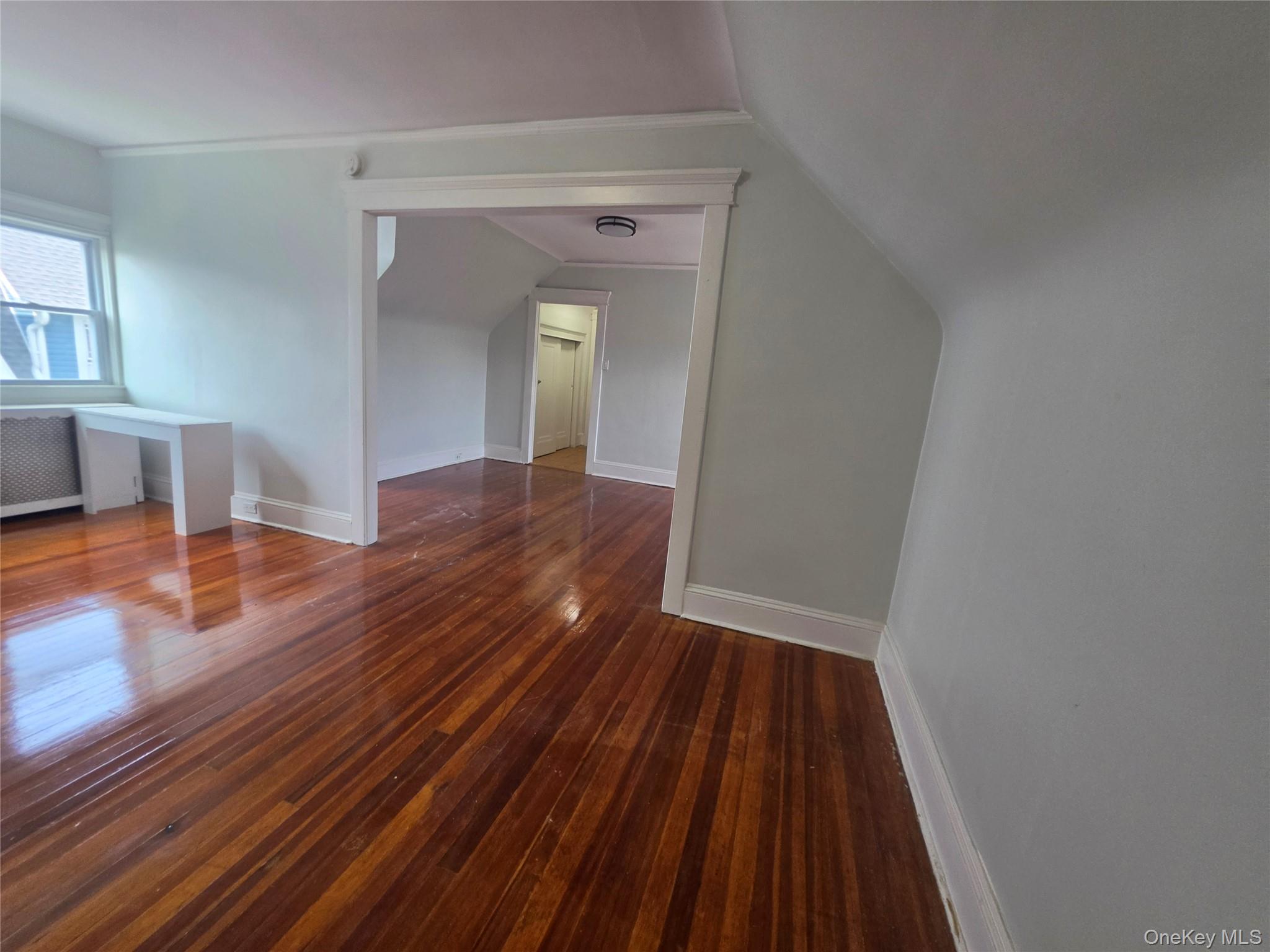81 Waring Place Unit: 3