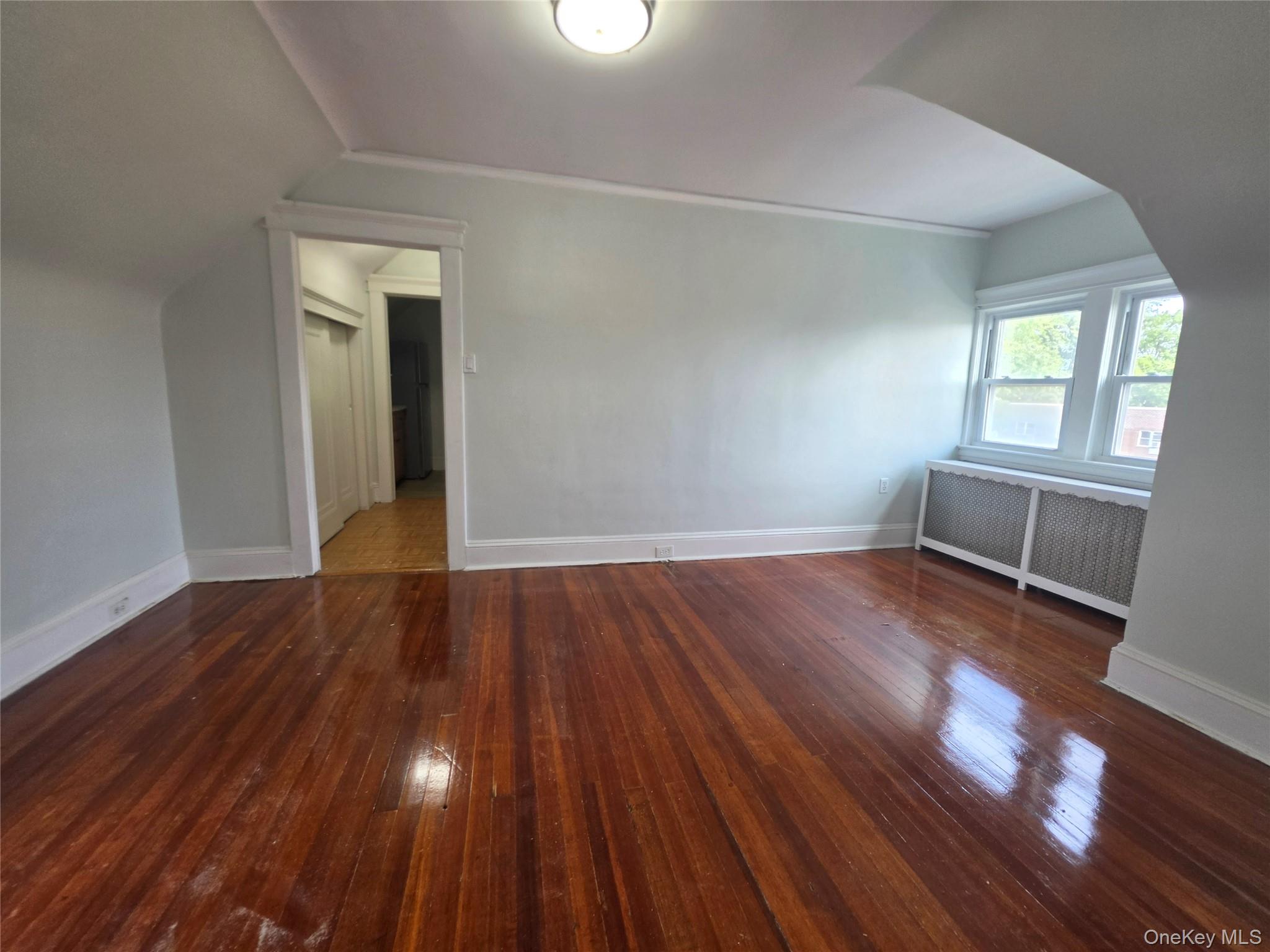 81 Waring Place Unit: 3