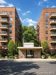 30 S Cole Avenue Unit: 2D