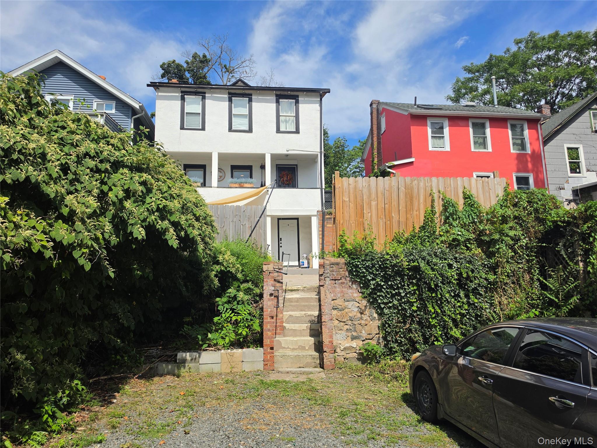 33 E Catherine Street