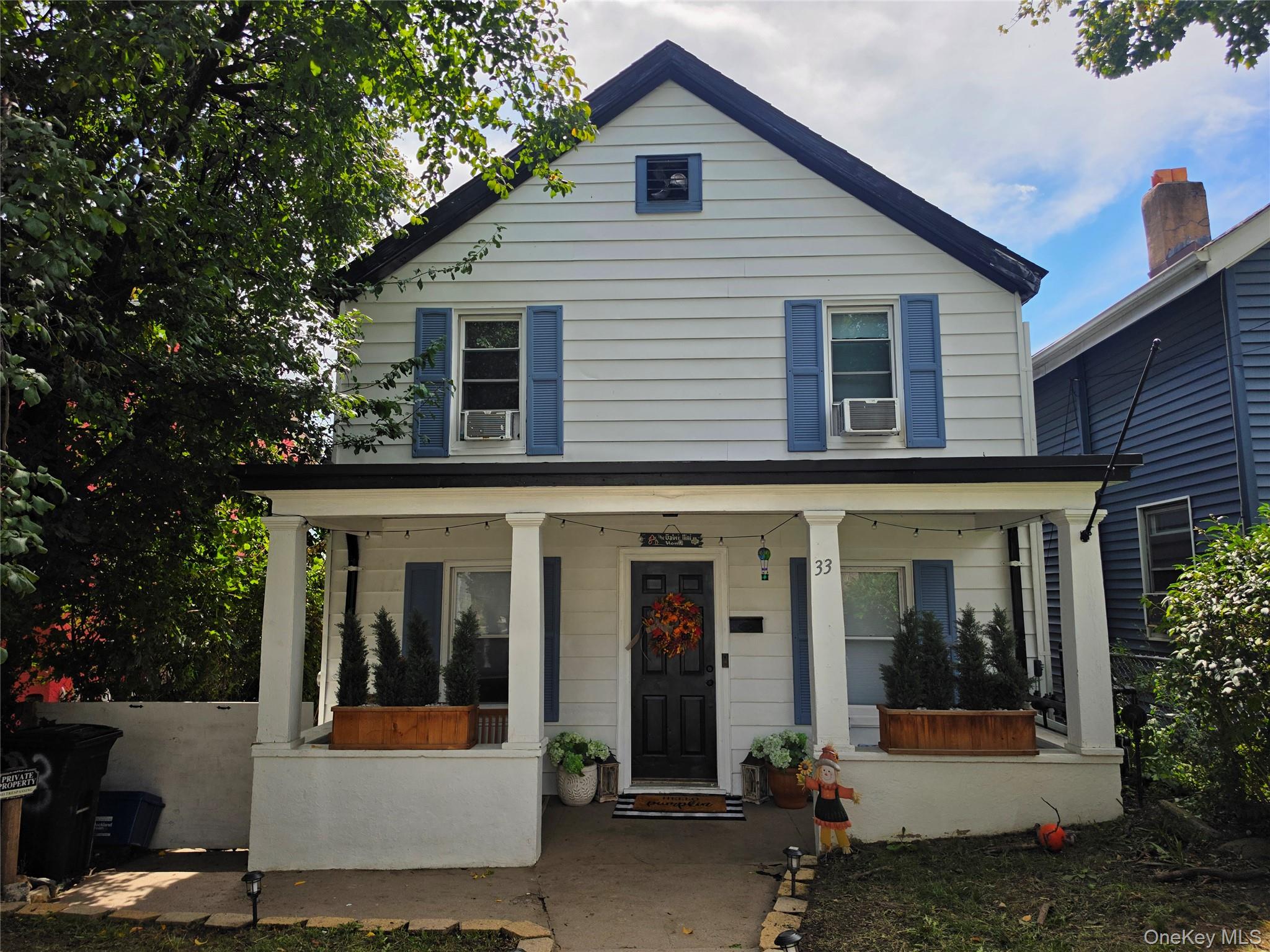 33 E Catherine Street