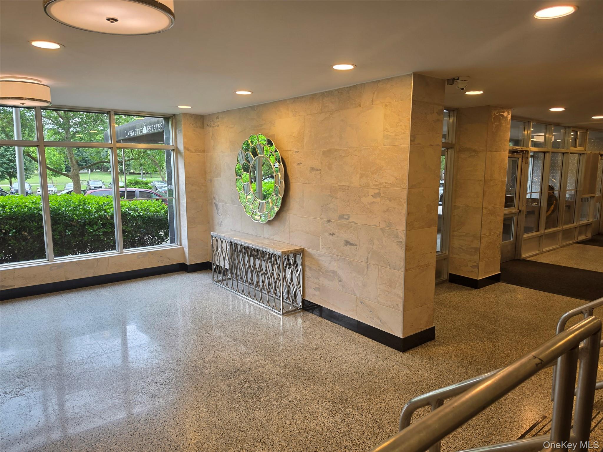 875 Morrison Avenue Unit: #1B