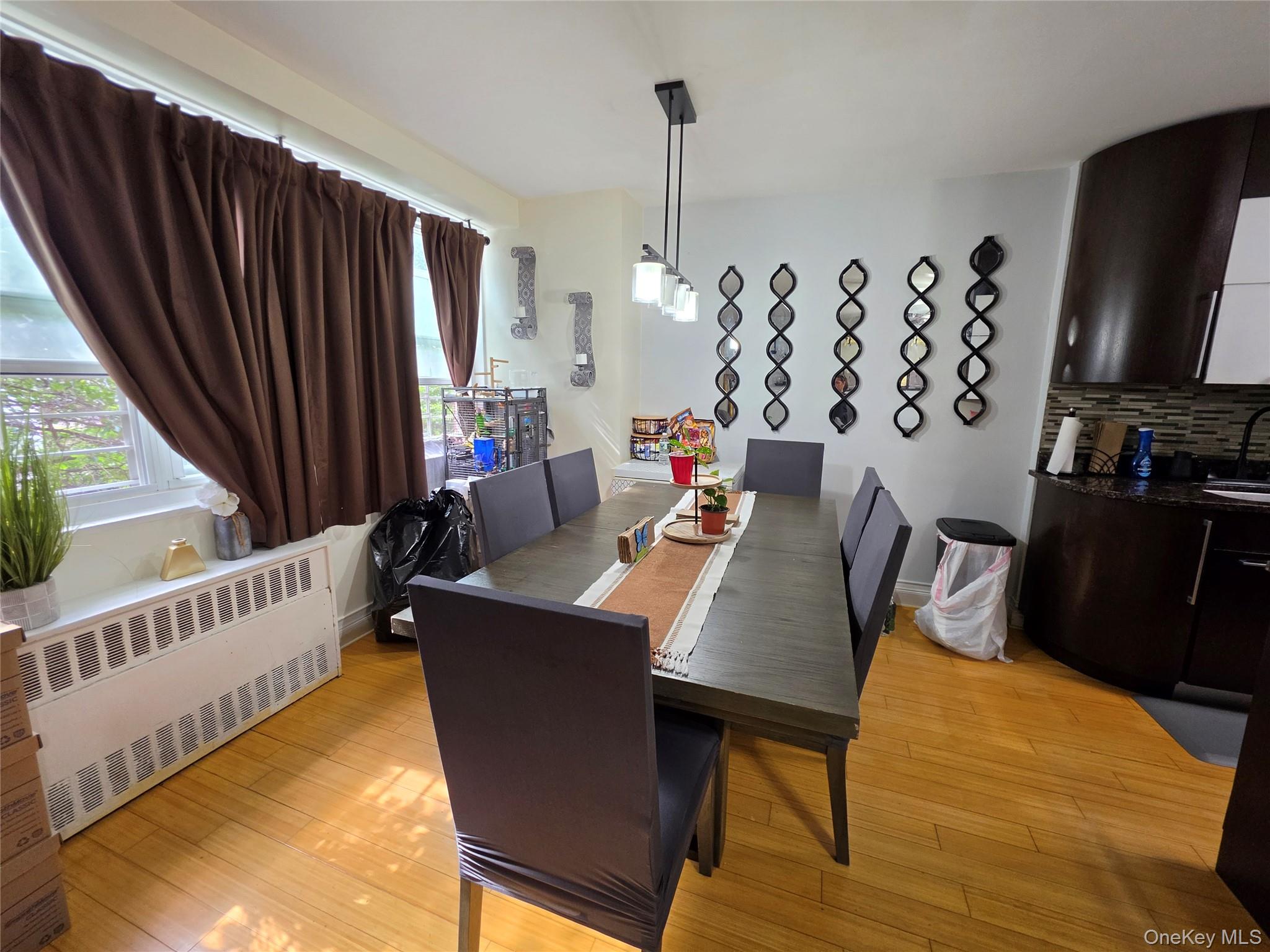 875 Morrison Avenue Unit: #1B