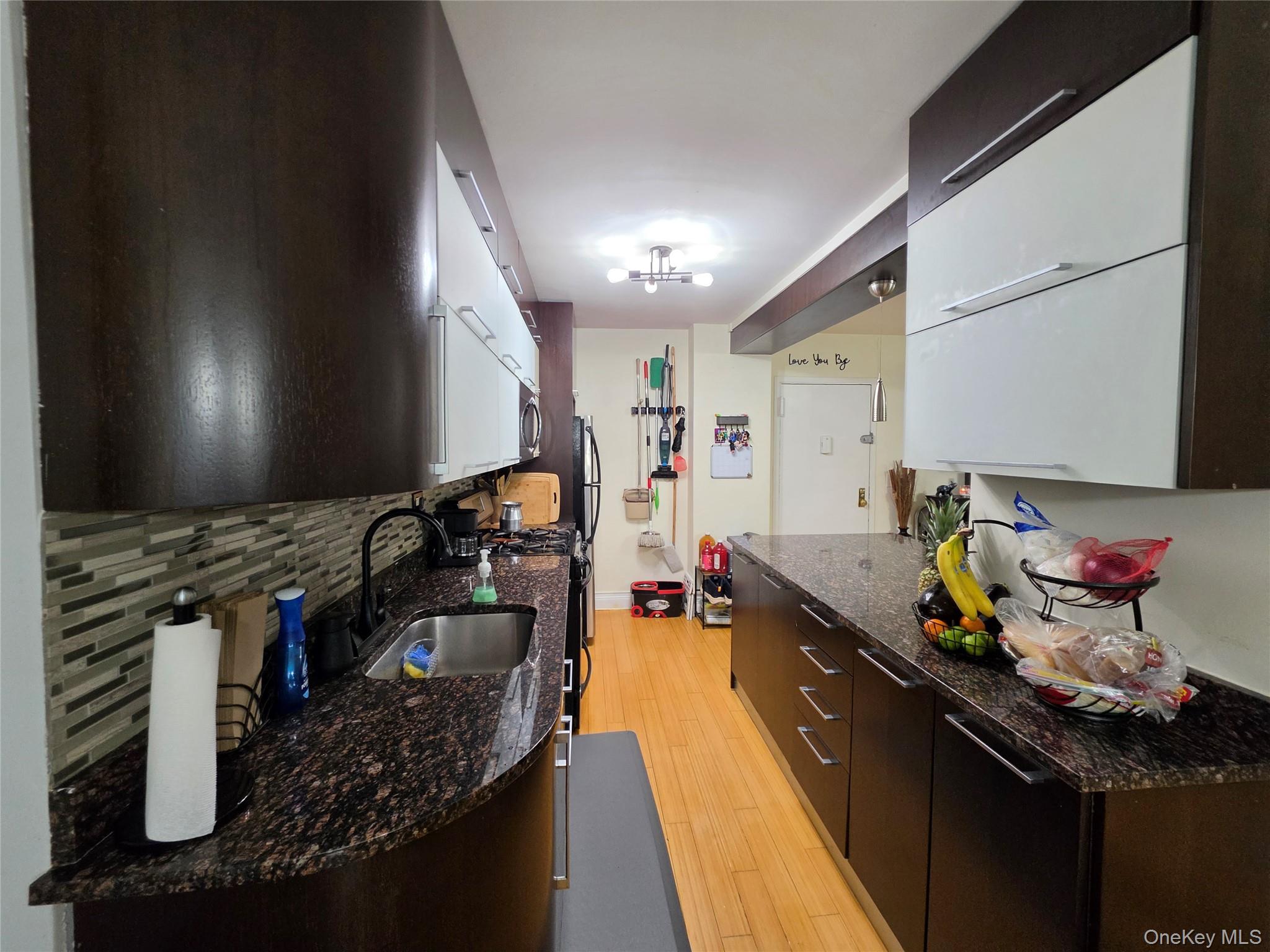 875 Morrison Avenue Unit: #1B