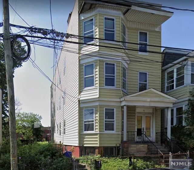 80 Tillinghast Street