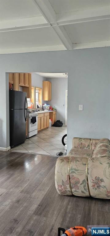 85 Tremont Avenue