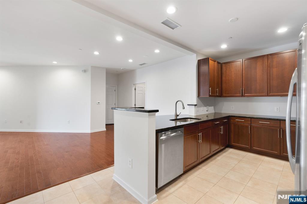 3308 Riverview Avenue 308