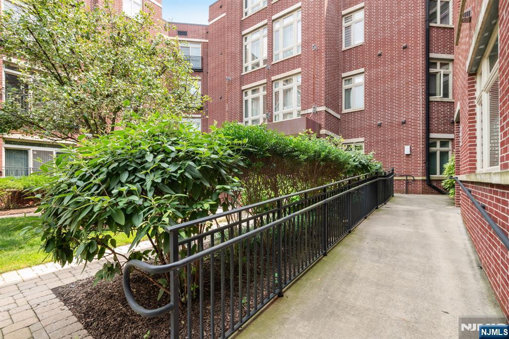 3308 Riverview Avenue 308