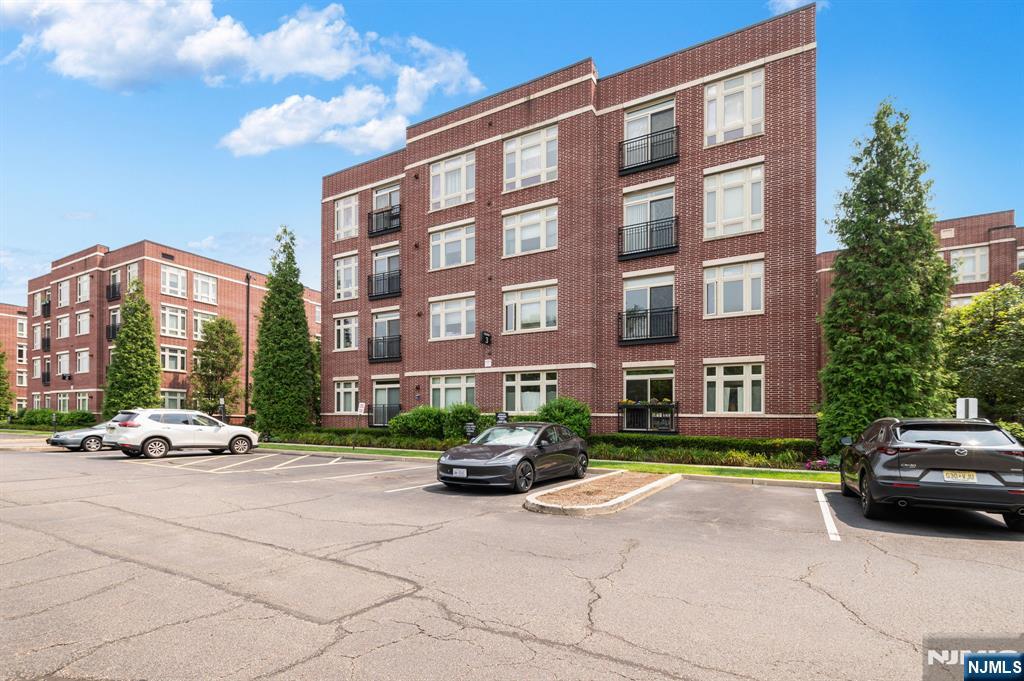 3308 Riverview Avenue 308