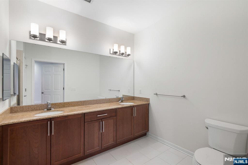 3308 Riverview Avenue 308