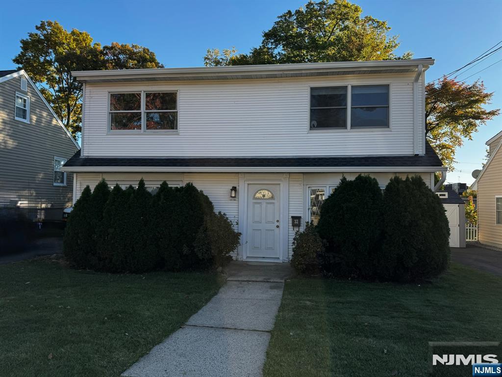 32 Dora Avenue