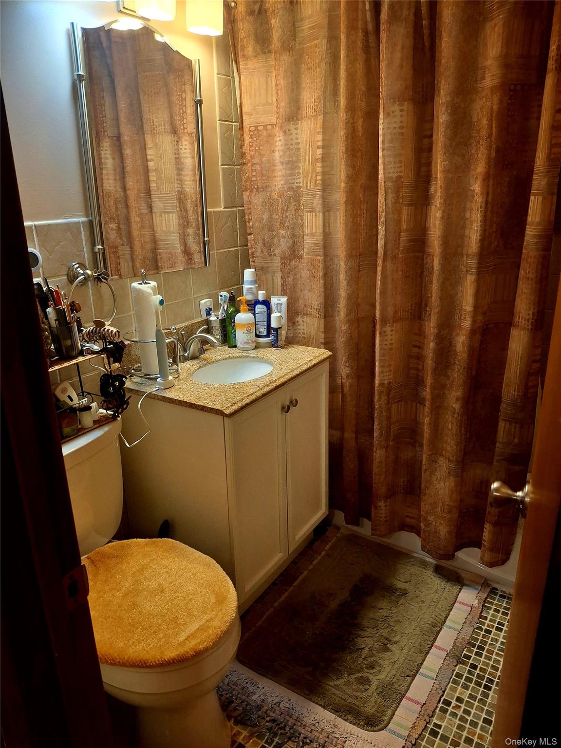 252 North Main Street Unit: C18