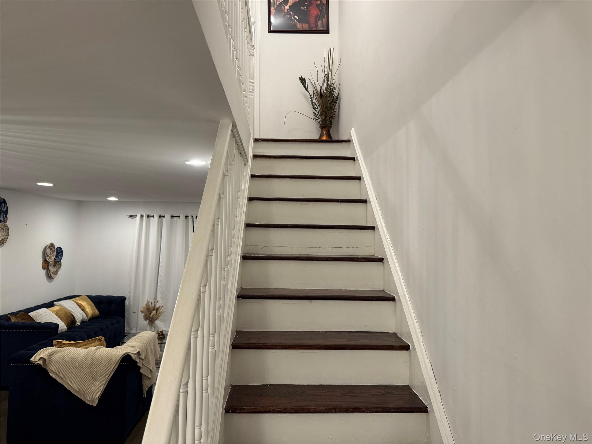 150 Glenwood Avenue Unit: G4