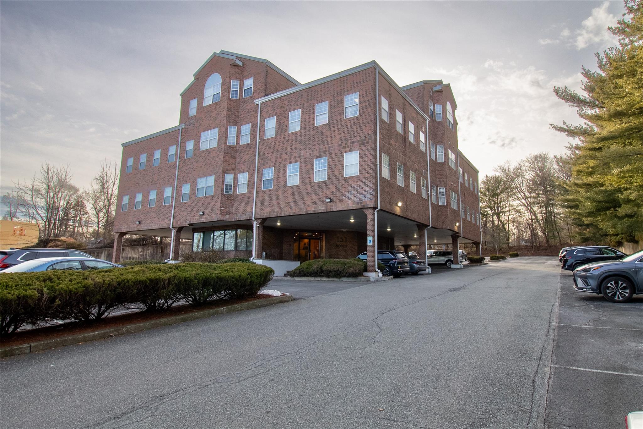 151 N Main Street Unit: 300