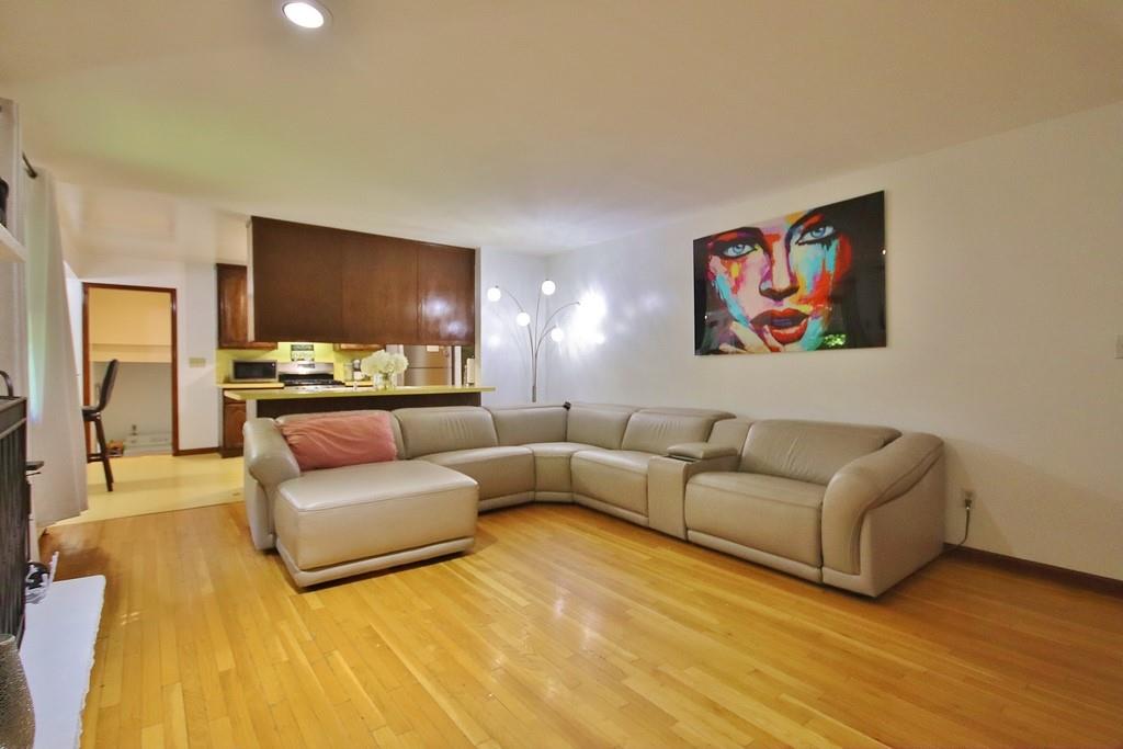 85 Old Phillips Hill Road