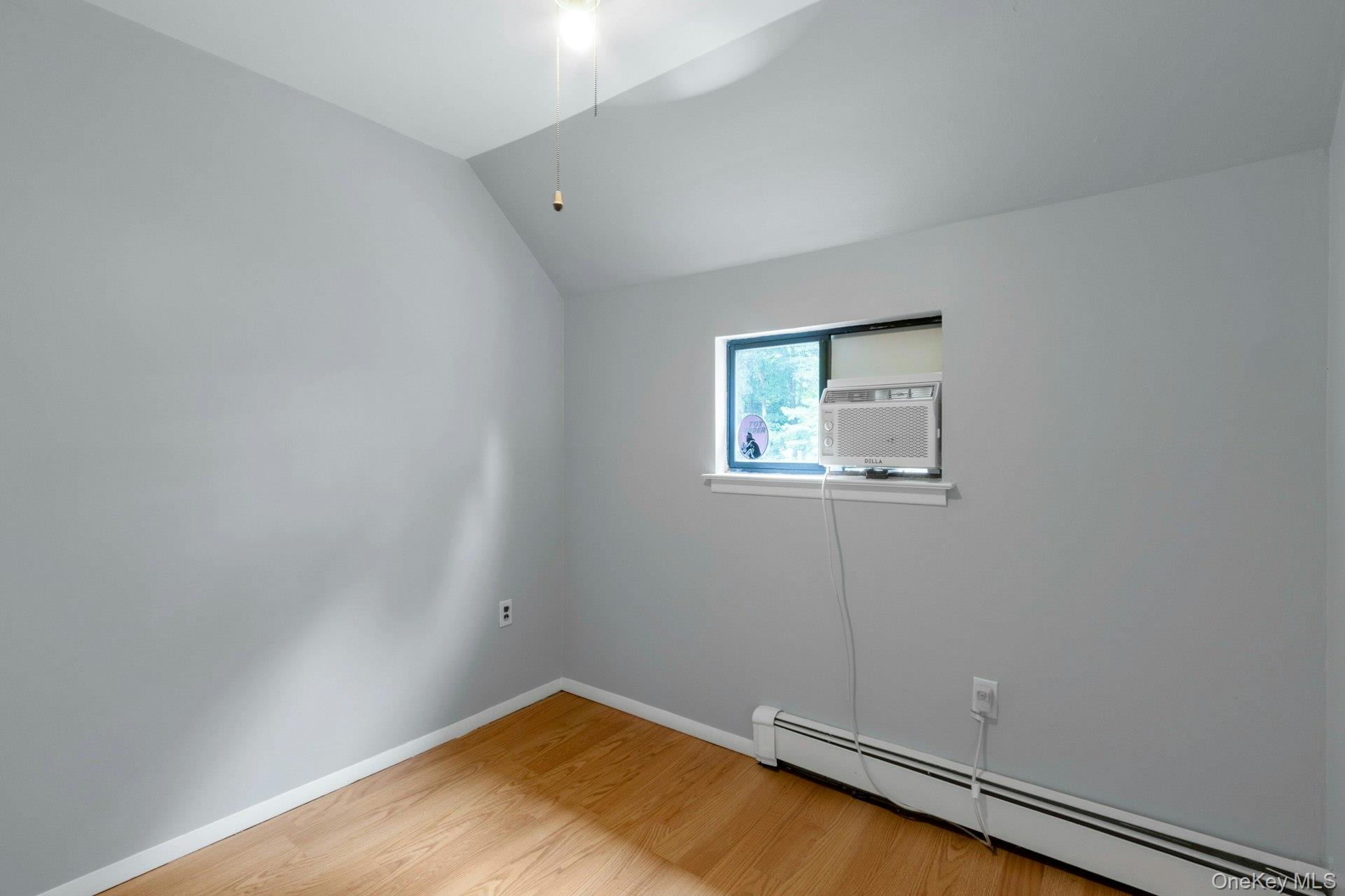 9 Heritage Drive Unit: B