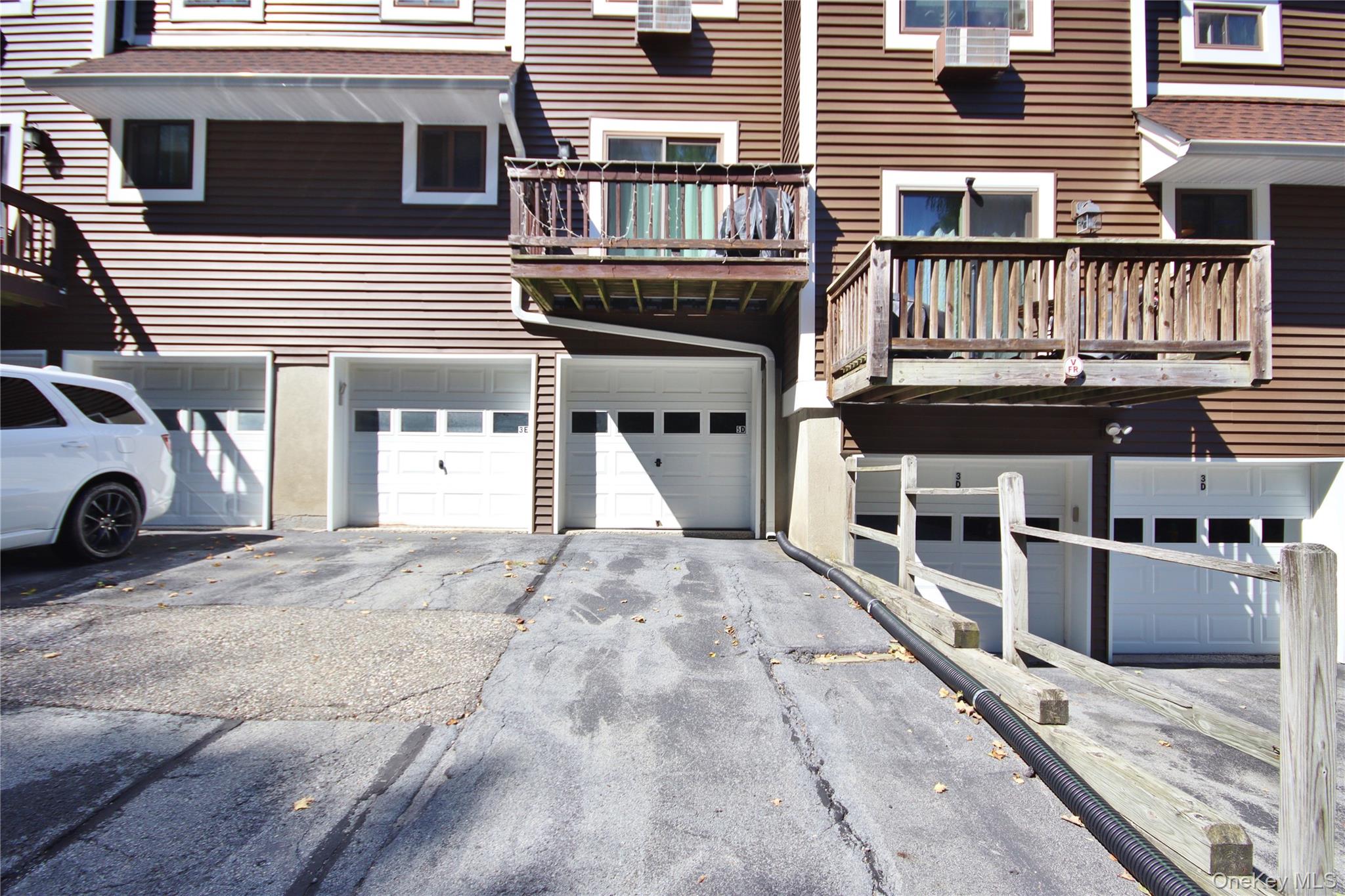 5 Heritage Drive Unit: D