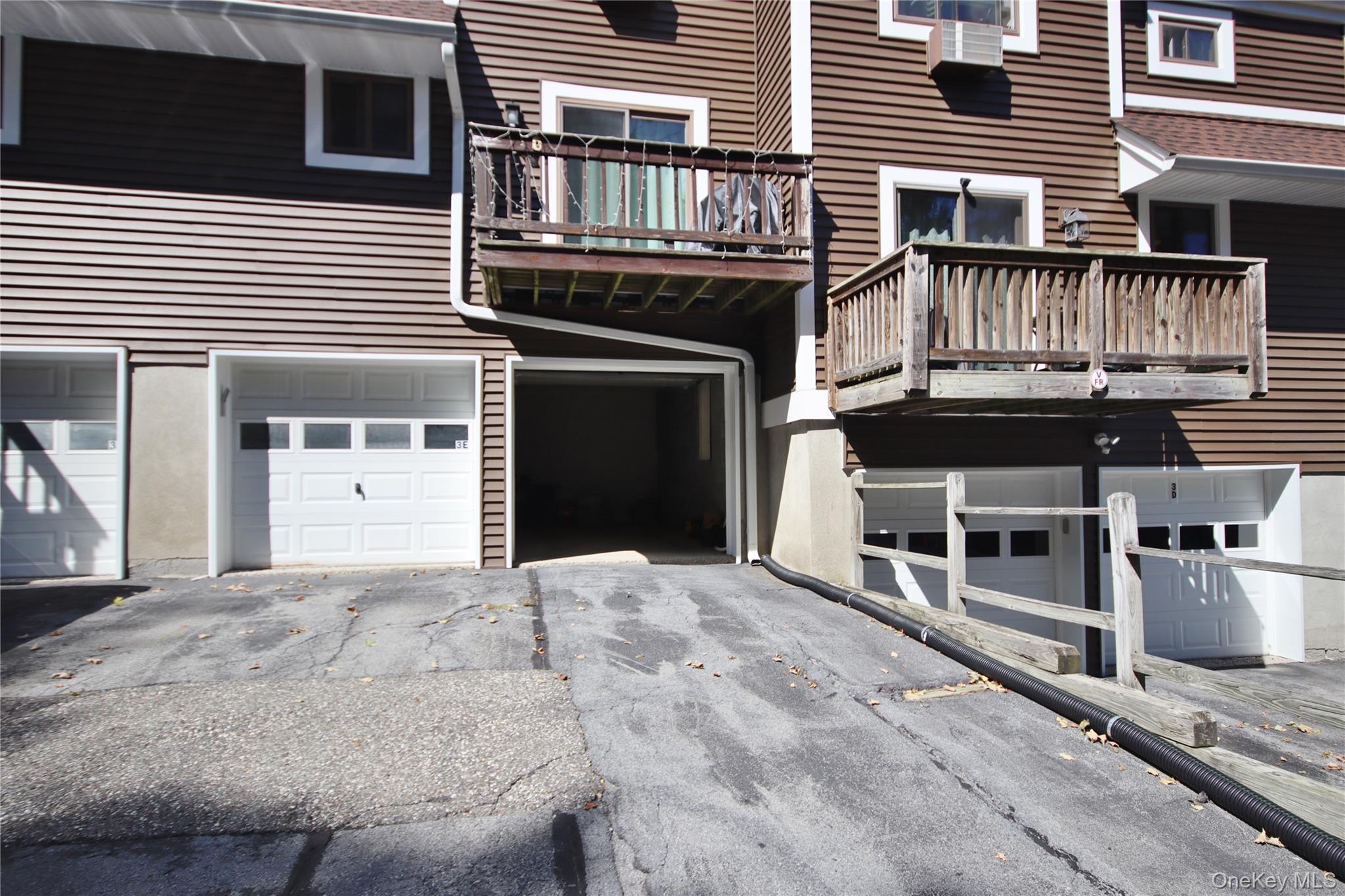 5 Heritage Drive Unit: D