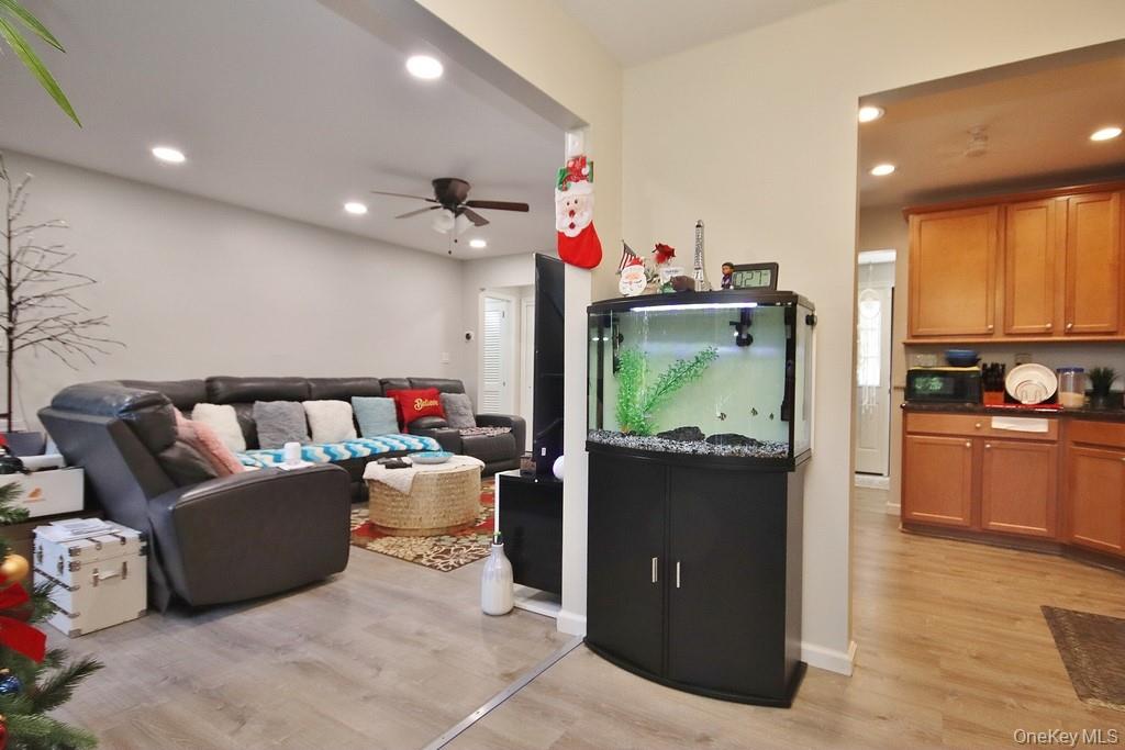 8 Heritage Drive Unit: A