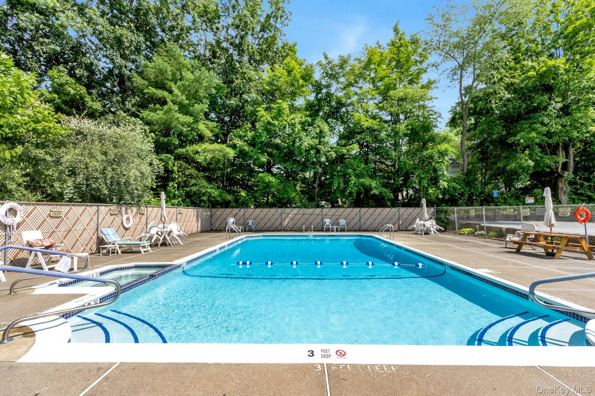 8 Heritage Drive Unit: A