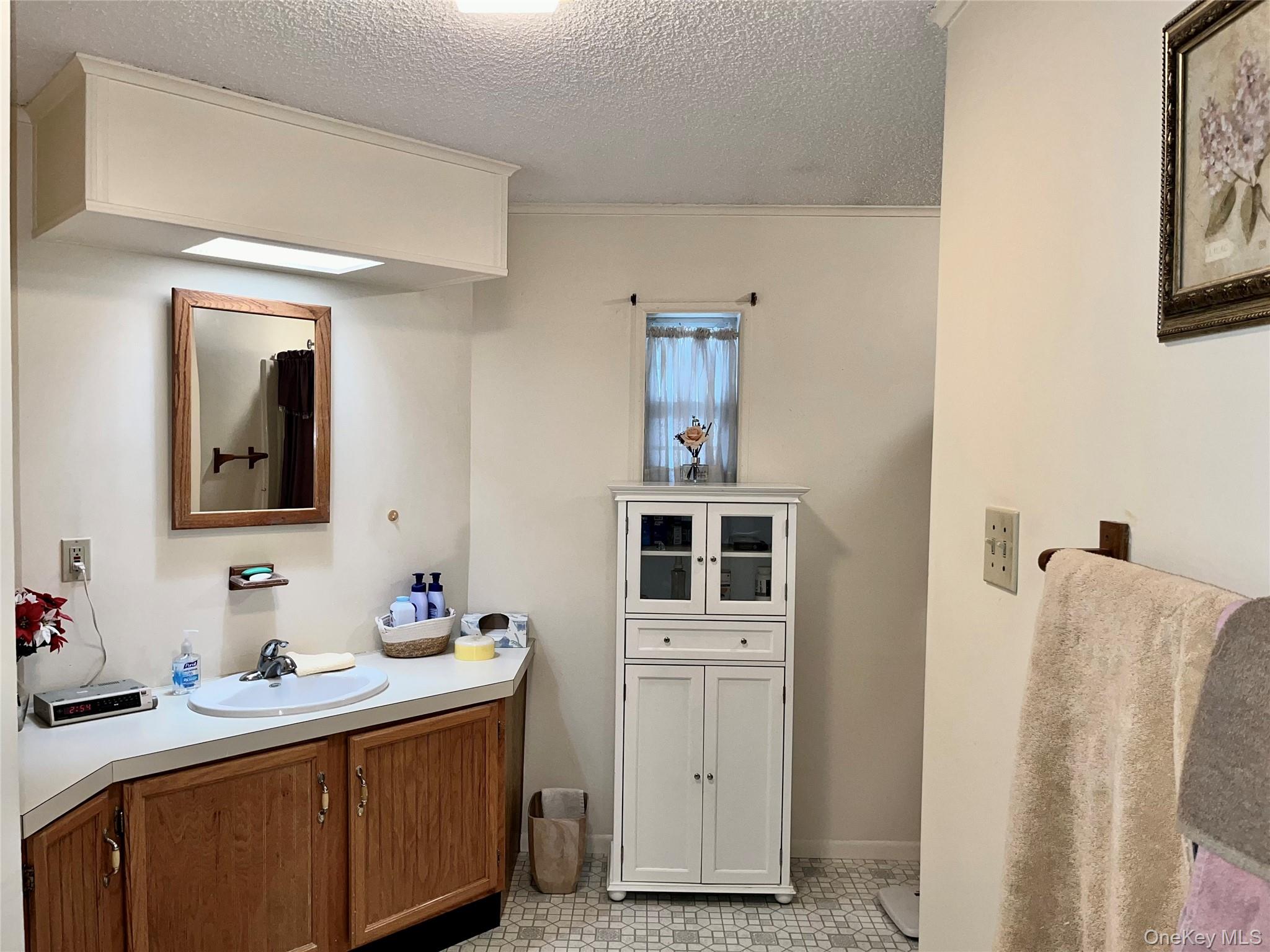 105 North Mountainview MH