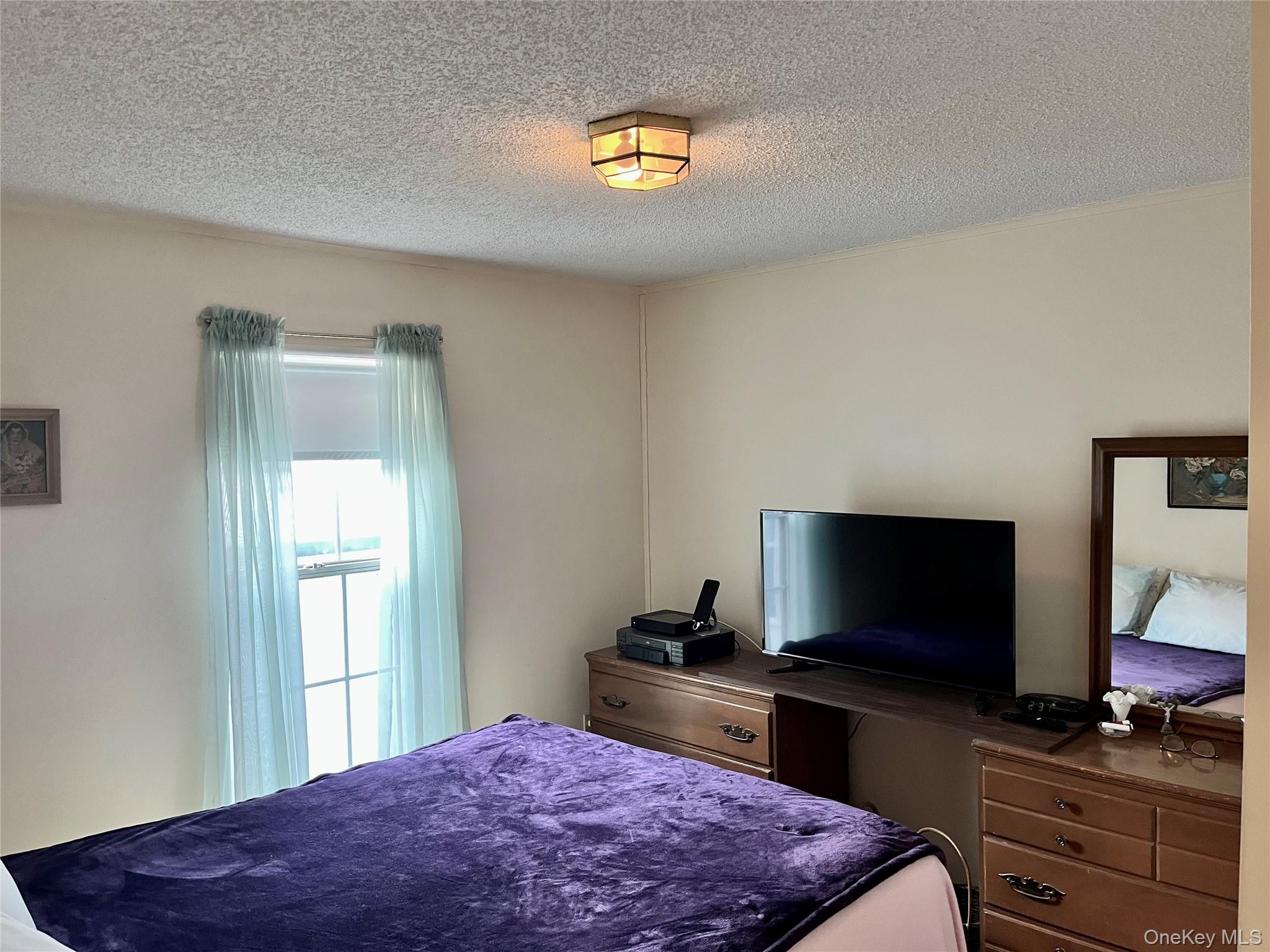 105 North Mountainview MH