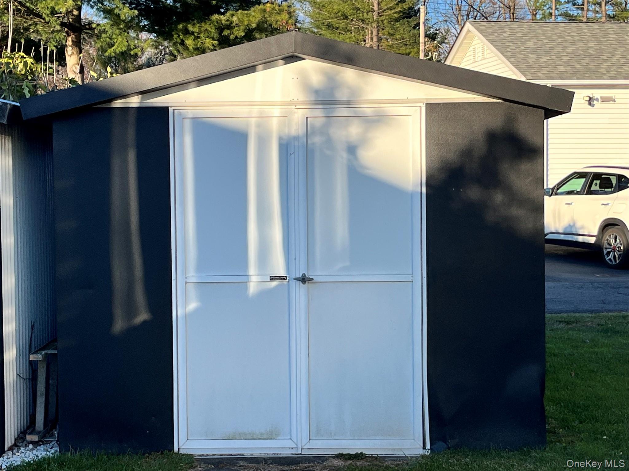 105 North Mountainview MH