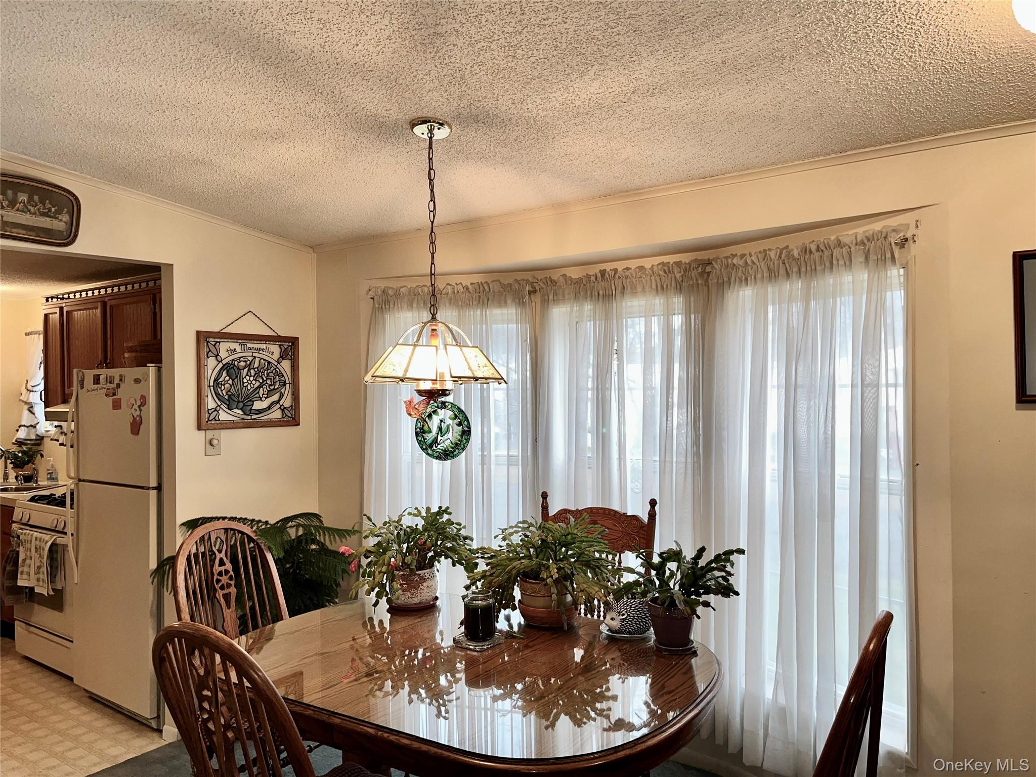 105 North Mountainview MH