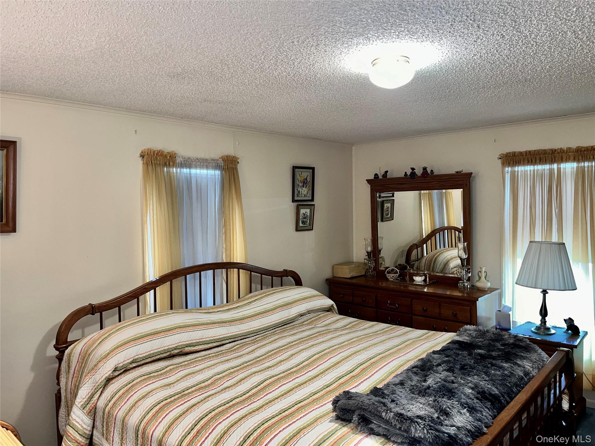 105 North Mountainview MH