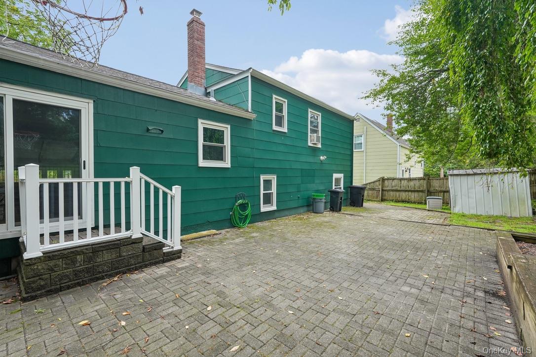 82 Stephens Road
