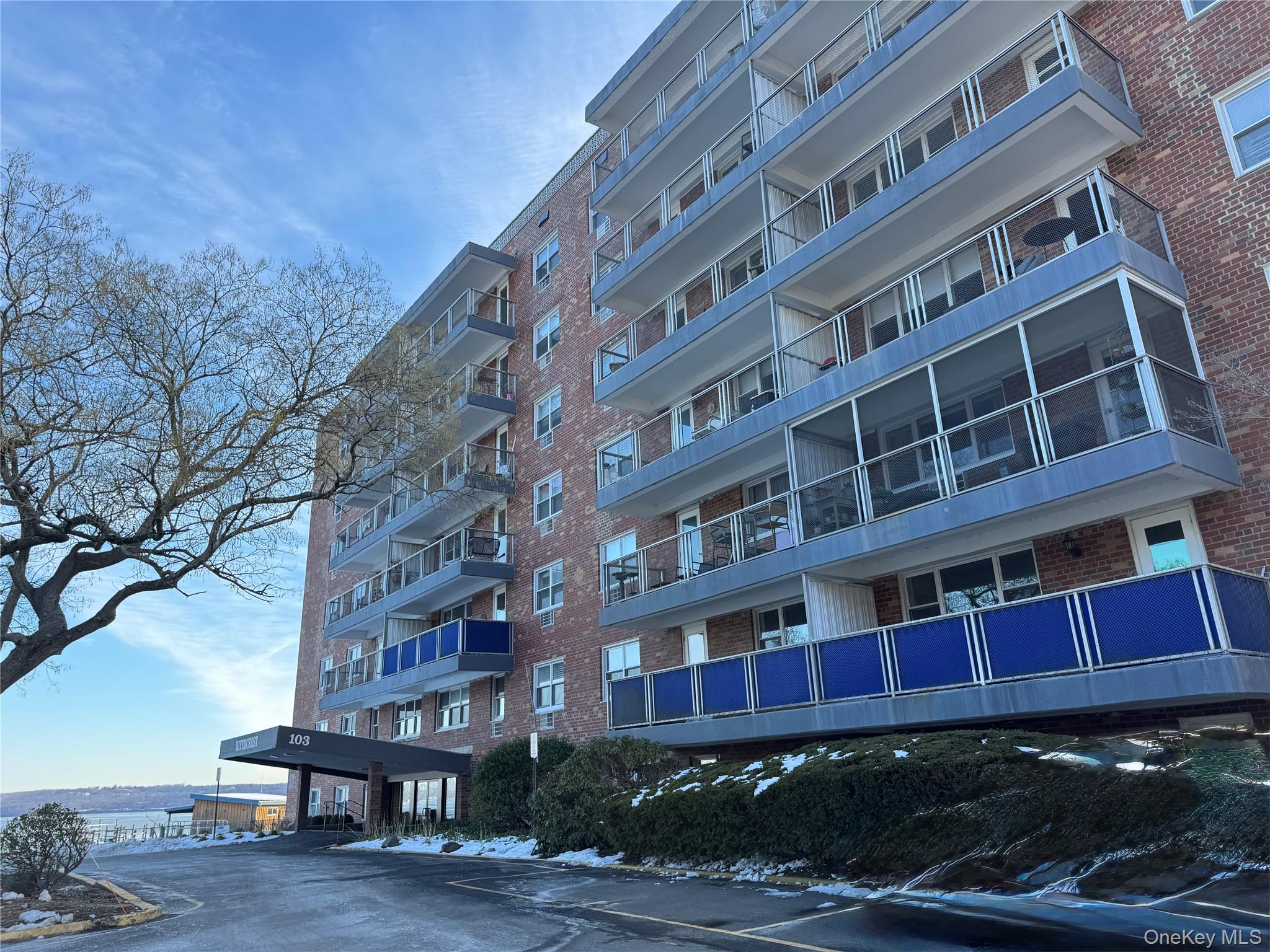 103 Gedney Street Unit: 4M