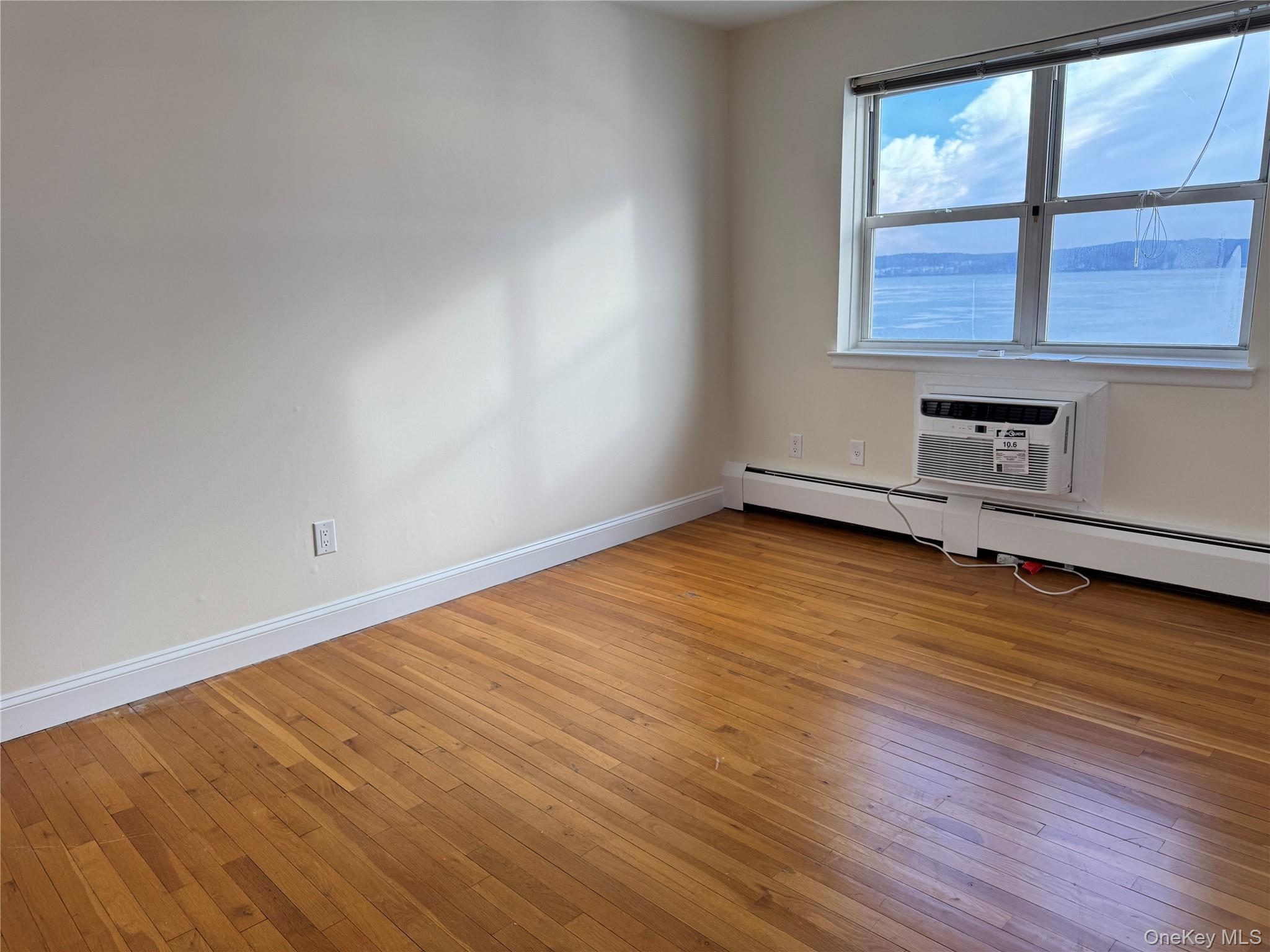 103 Gedney Street Unit: 4M