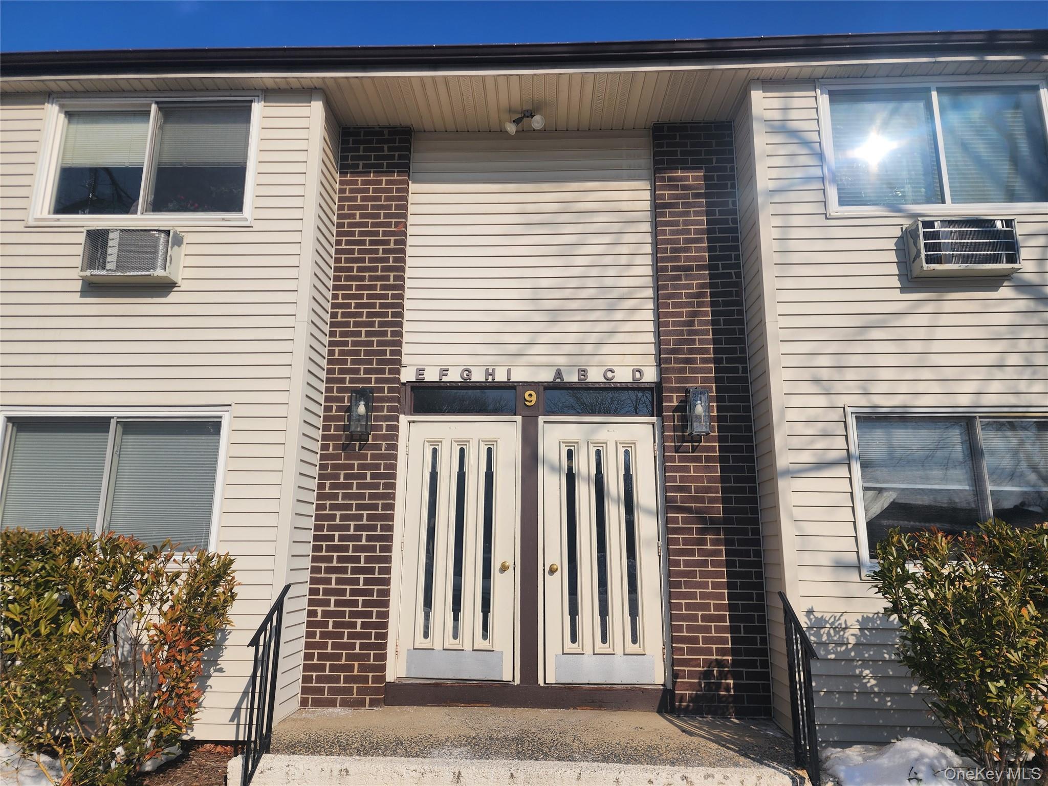 9G Blue Hill Commons Drive