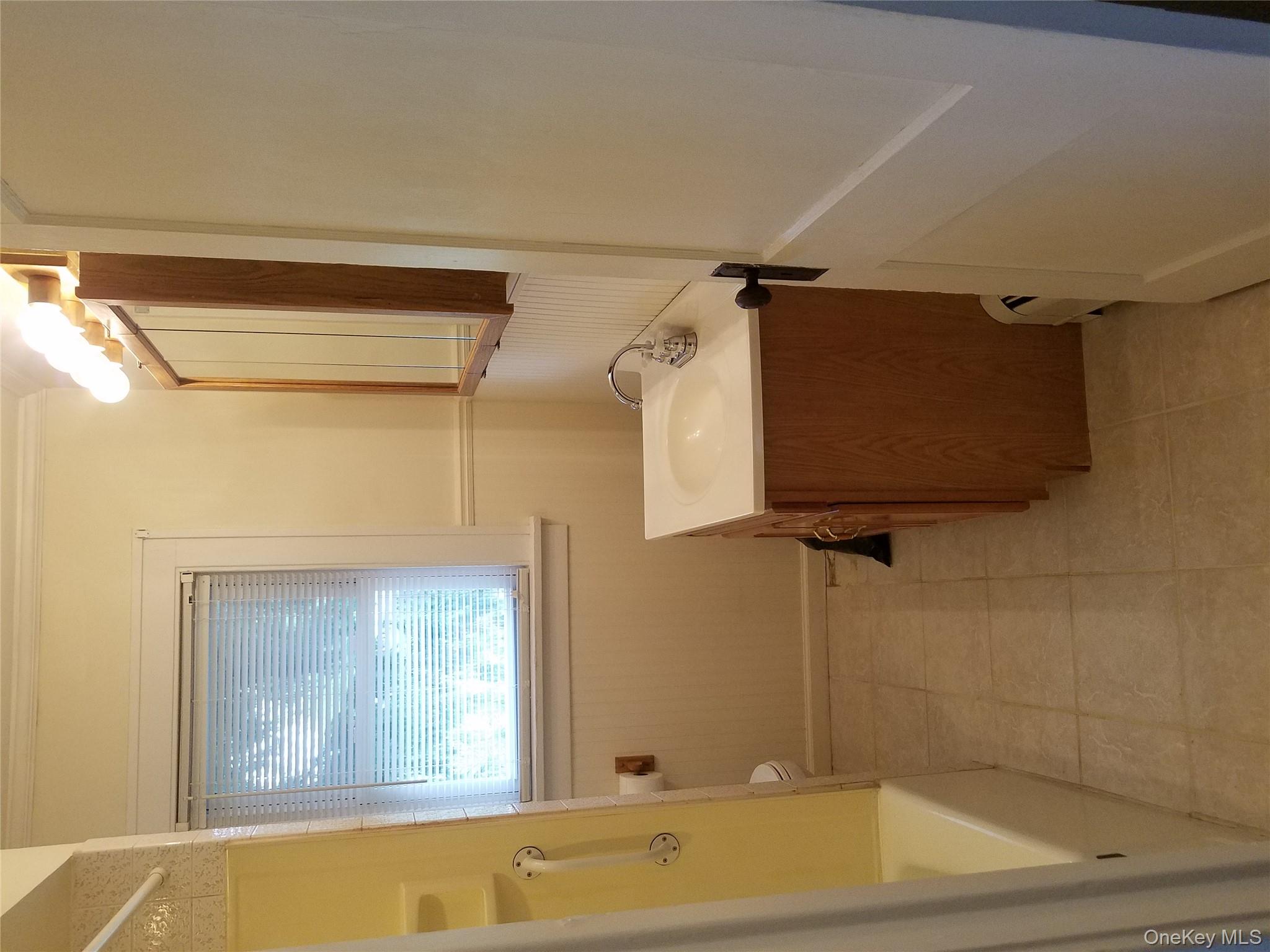 50 Mountainview Avenue Unit: 2