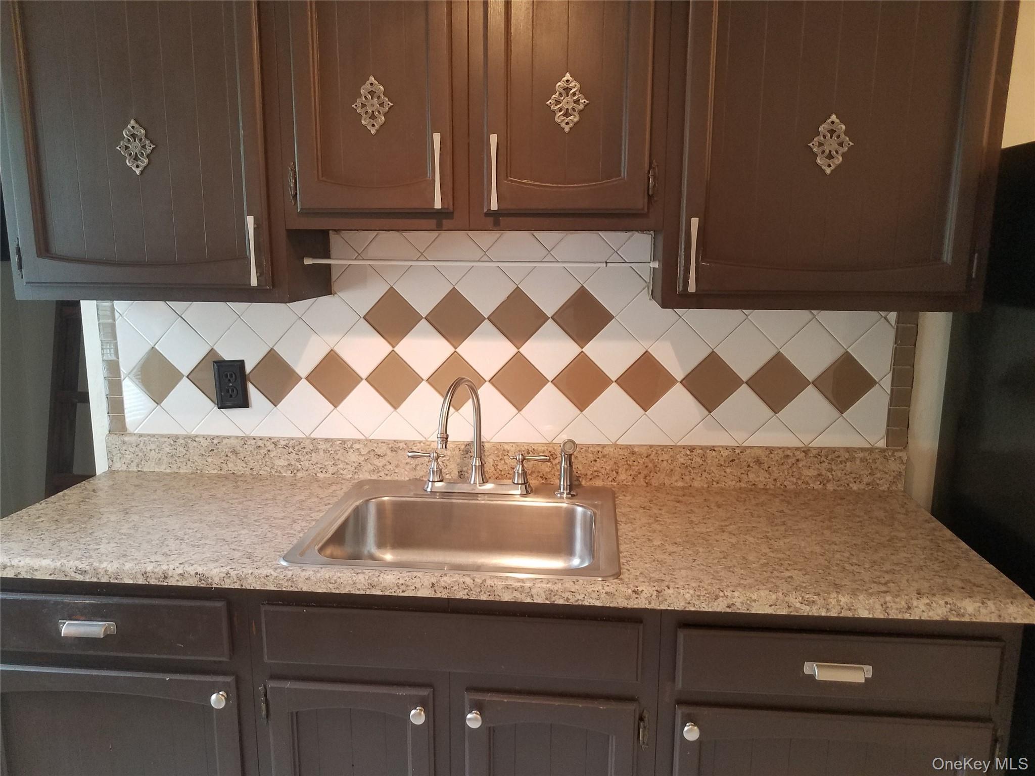 50 Mountainview Avenue Unit: 2