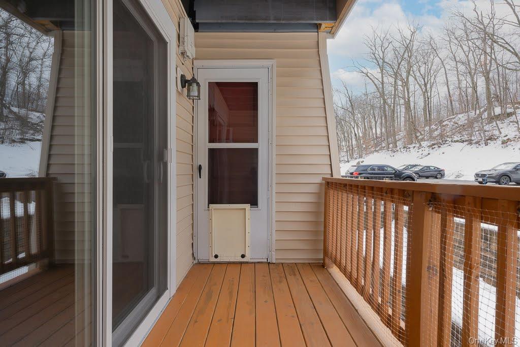 219 Fox Run Lane Unit: 2C